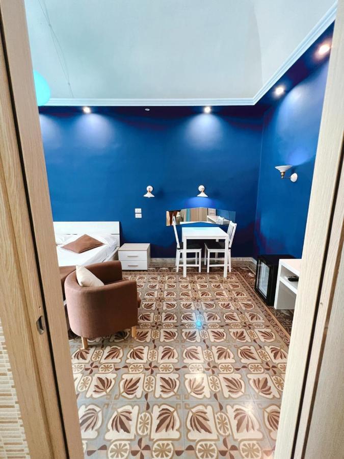 Deas B&B Трани Экстерьер фото