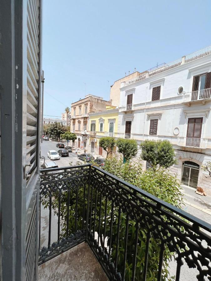 Deas B&B Трани Экстерьер фото