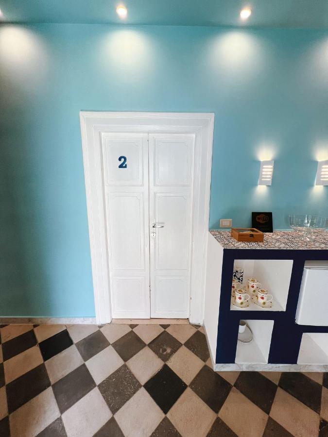 Deas B&B Трани Экстерьер фото